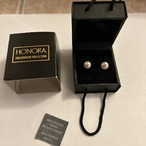 Honora Freshwater Taupe Cream Button Earrings In Box Pearls